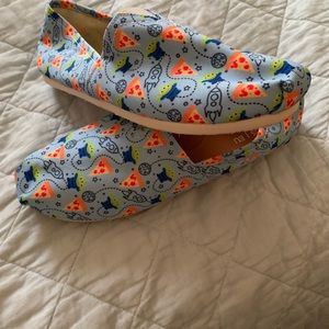 Pizza planet shoes